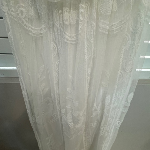 Maxi dress! - Picture 3 of 4